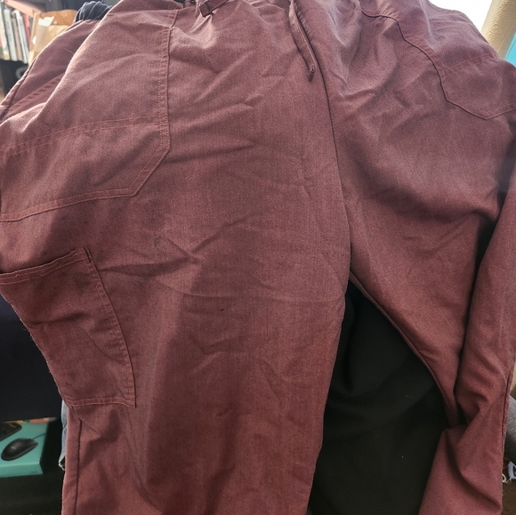 Plus size Scrub lot (8) - Picture 13 of 13